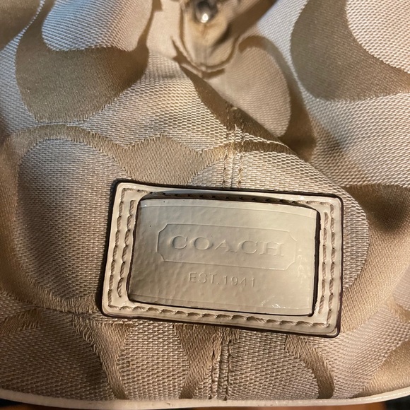 Coach signature strap kiss-locked frame Satchel - Picture 10 of 11